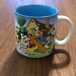 Vintage Walt Disney  Coffee Mug  Mickey Minnie Donald Pluto Goofy Movie set?